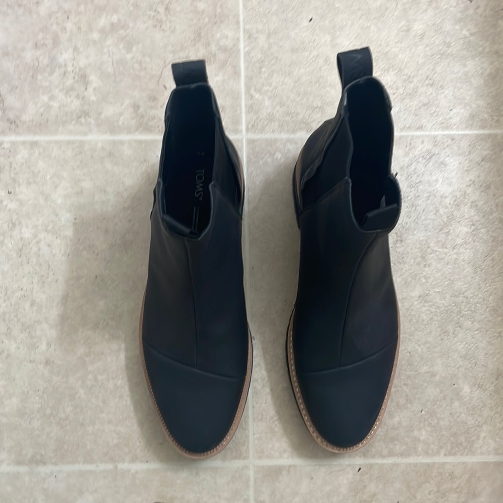 TOM’S Black Dakota Boots waterproof